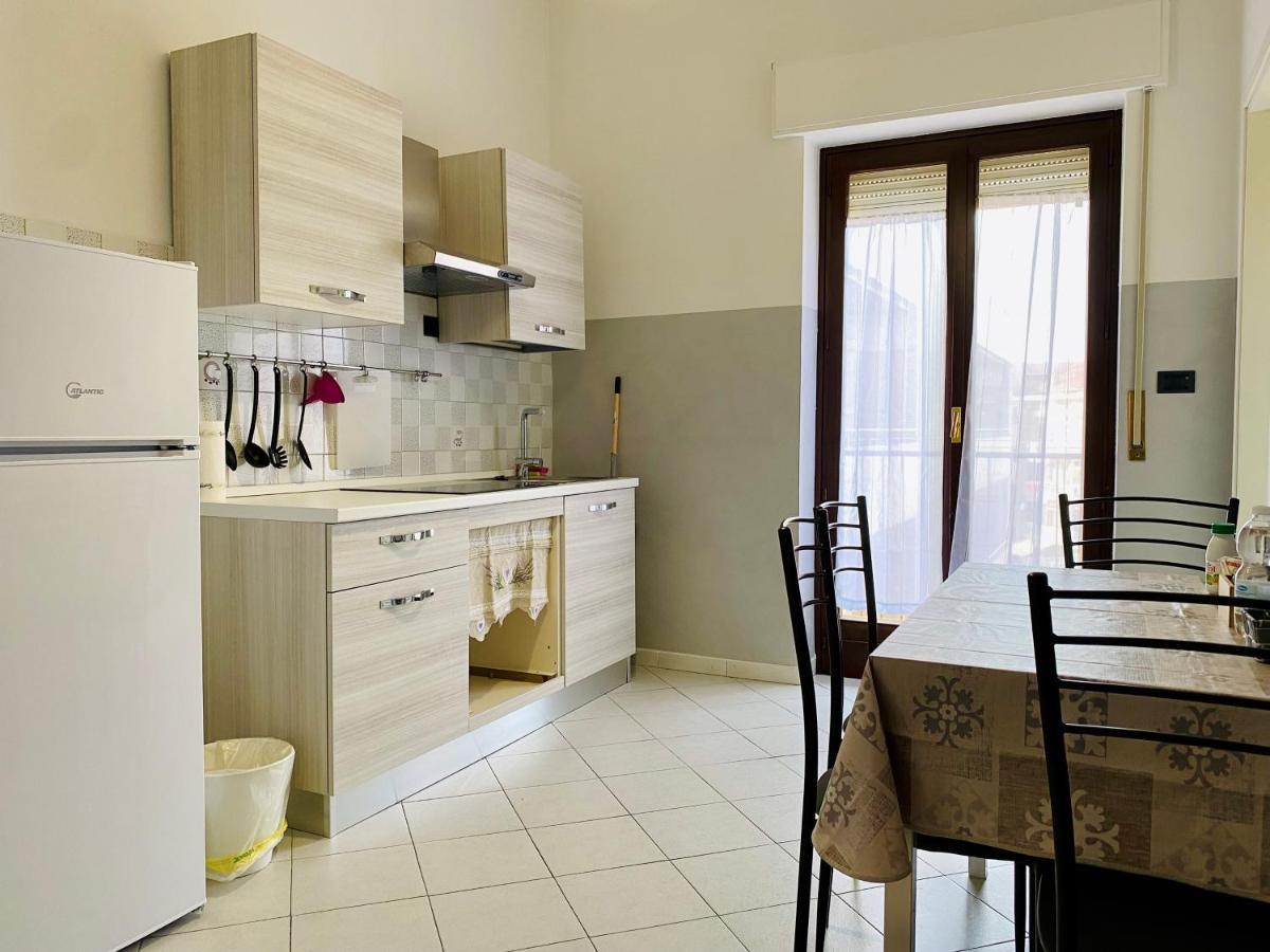 5Th Apartment Кунео Экстерьер фото